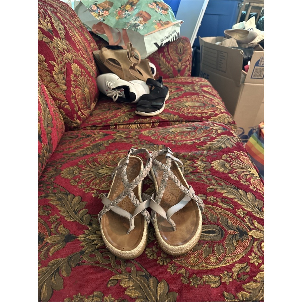 Blowfish Women's Wedge Sandals Bronze Size 8.5 Strappy New Espadrilles Shoes